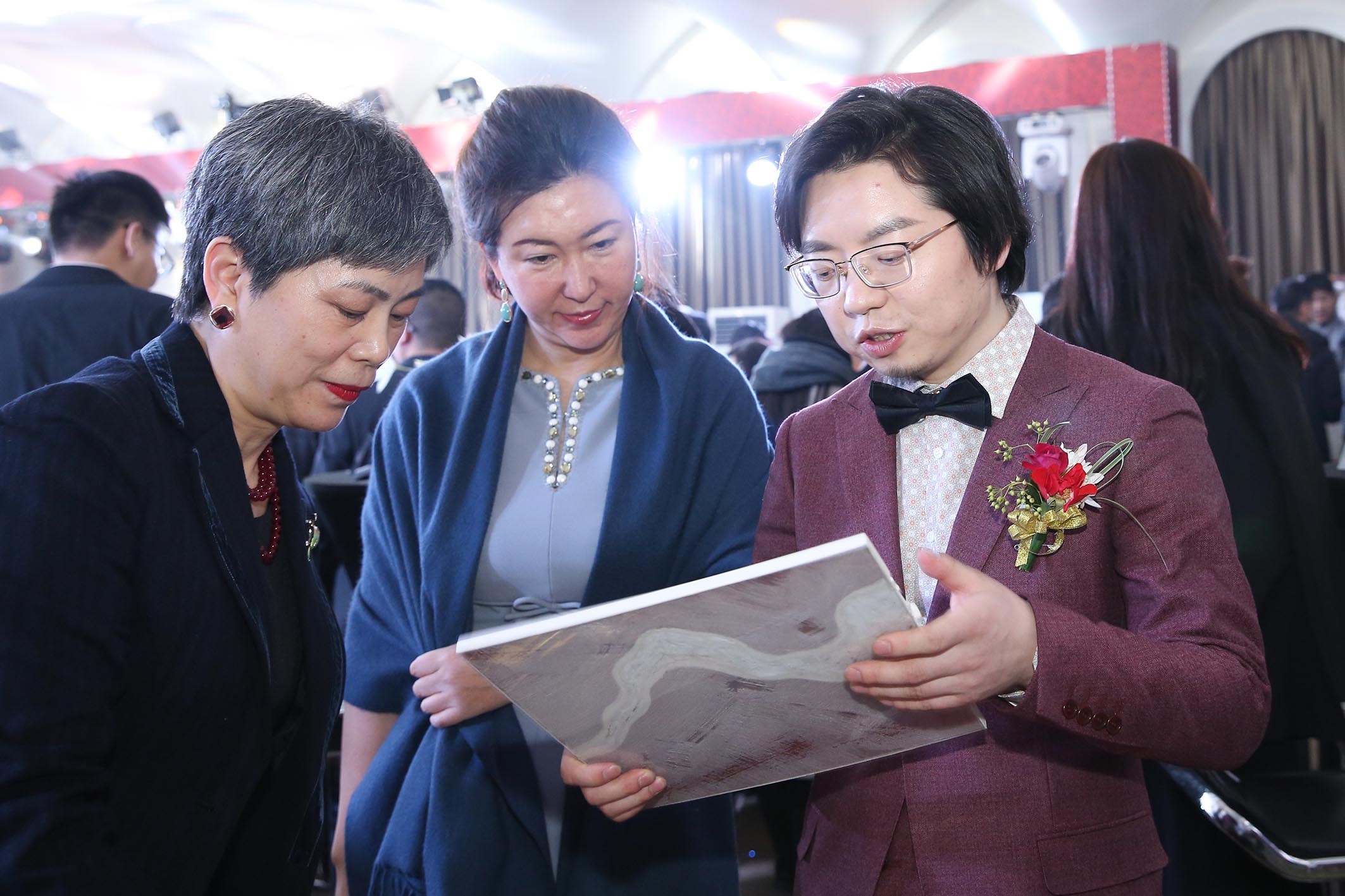 2019 The first design night ·AM Design Exhibition , A cross-border exhibition of materials and design 