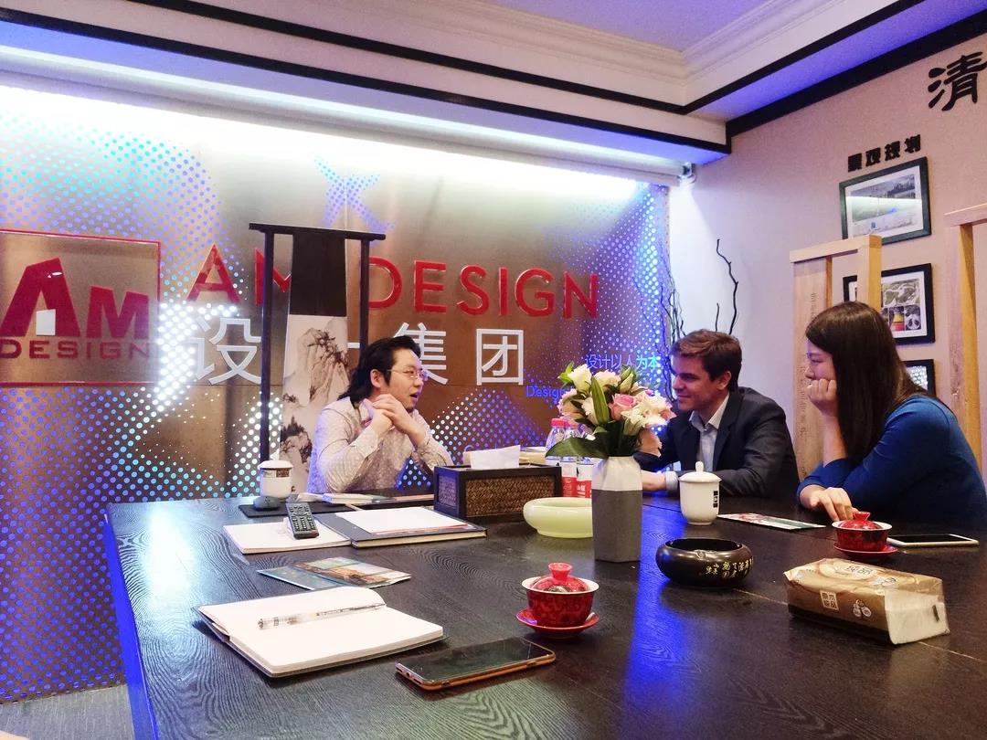 LPS VIP hand in hand AM Design  The company held a global high-end event !