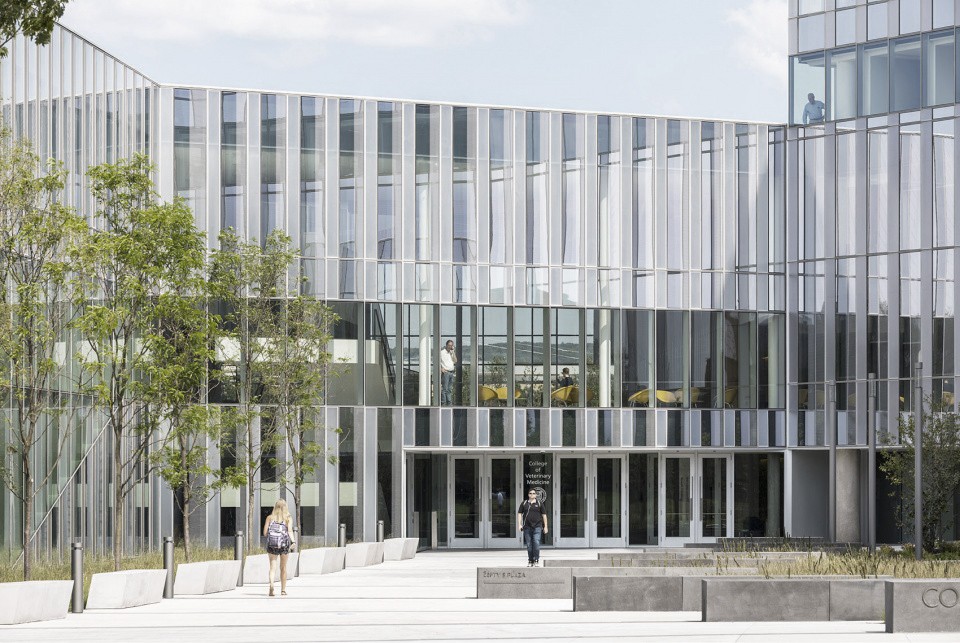 医学院研究楼建筑改造设计